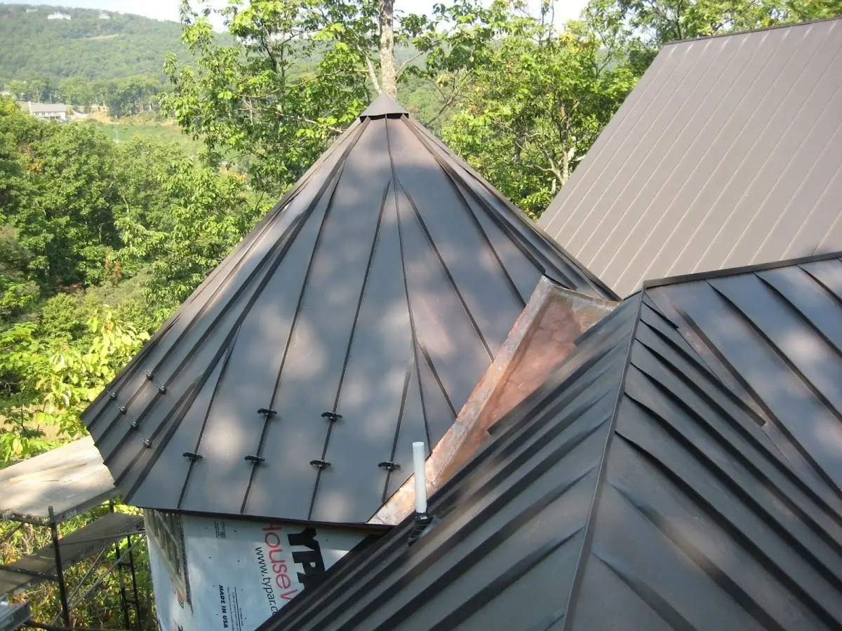 Professional Roof Tarp Installation by Craftsman Roofing in Coventry